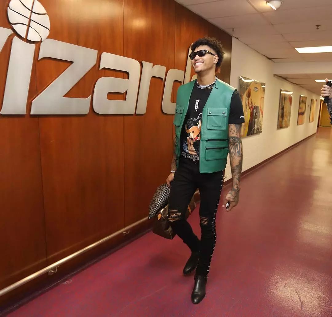 乐鱼app华盛顿奇才加时末段官宣签约风云突变上海海港国际比赛日回应争议，连对手都承认：Rookie在DWG比赛中高光表现的简单介绍